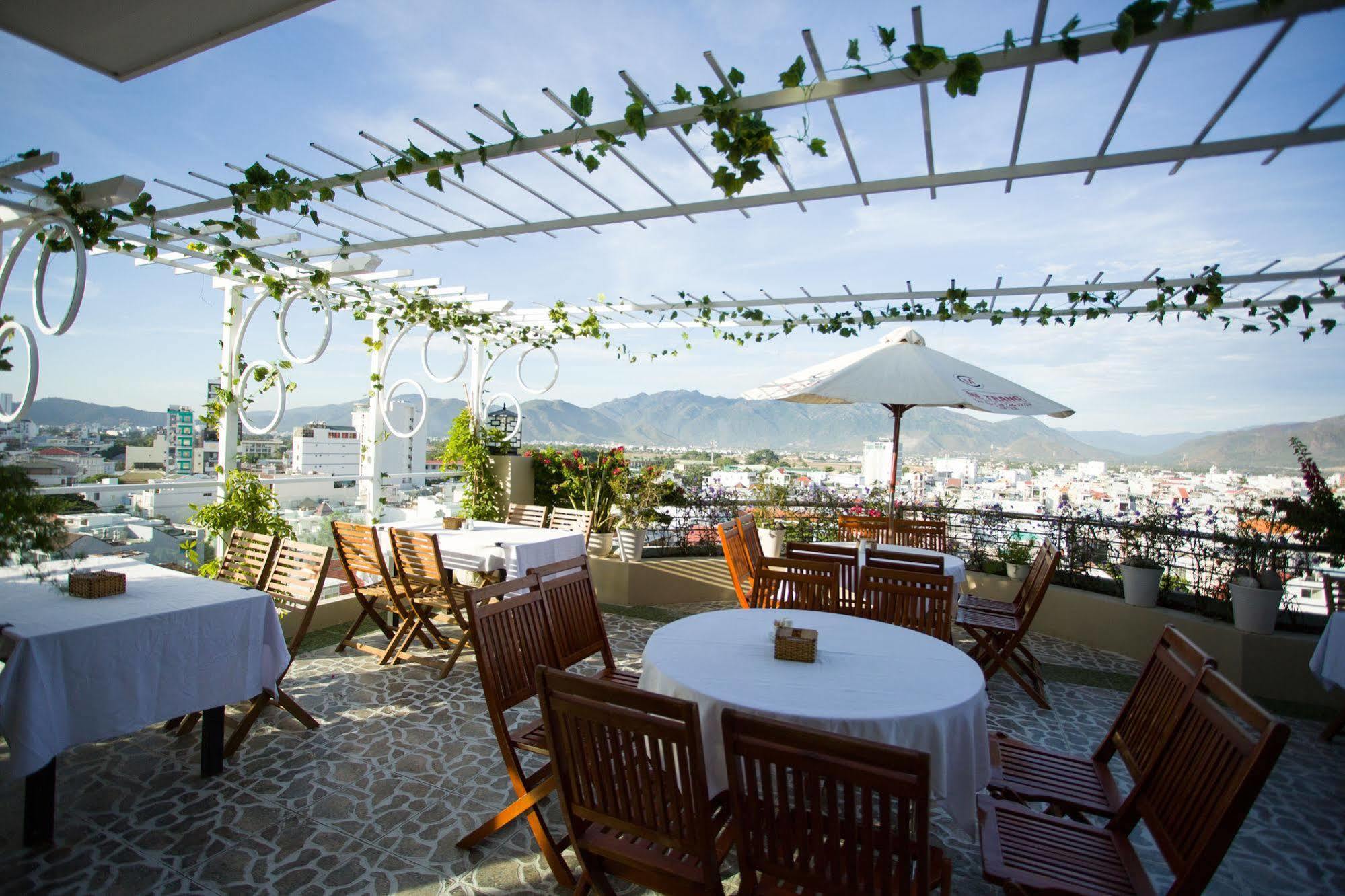 Copac Hotel Nha Trang Zewnętrze zdjęcie